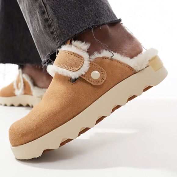 Sorel Viibe Cozy Faux Fur Suede Clogs in Tawny Buff and Natural - Picture 1 of 6